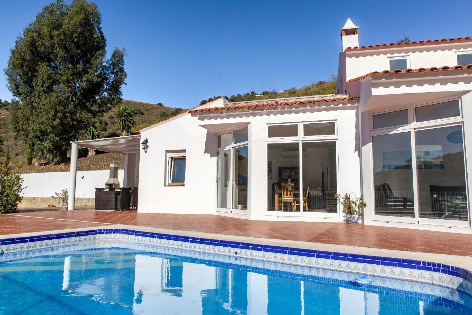 Modernes Wohnen Im Laendlichen Andalusien * Torrox